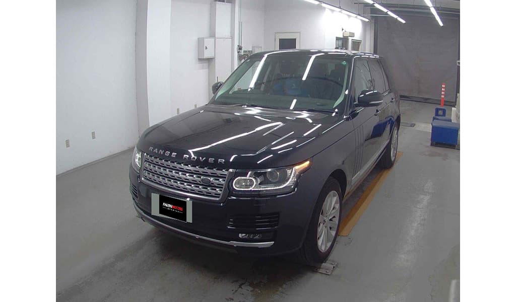 2017 Land Rover Range Rover Vogue image-3