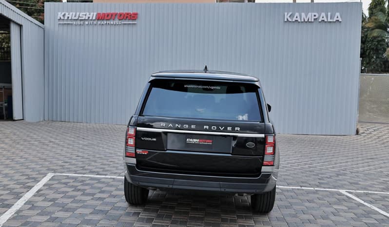 2017 Land Rover Range Rover Vogue image-11