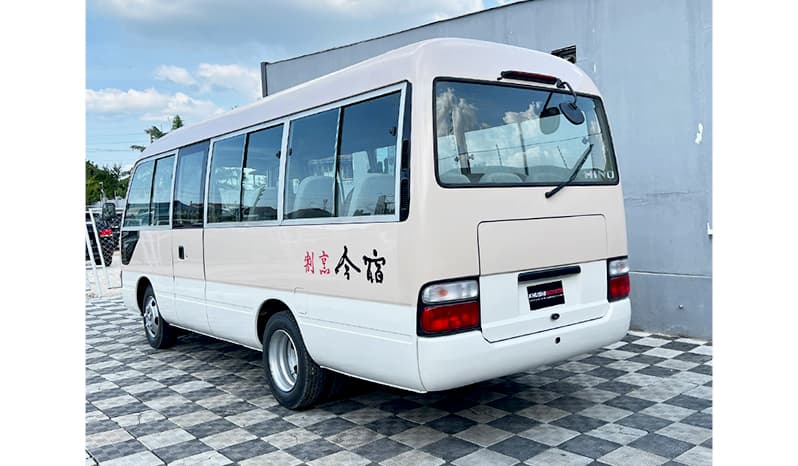 1996 Toyota Coaster image-8