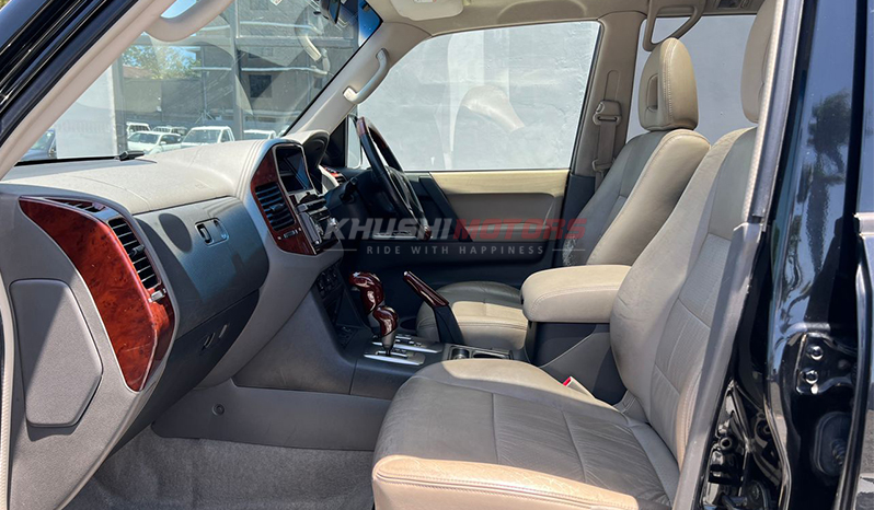 2005 Mitsubishi Pajero image-17