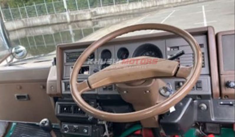 1993 Nissan Civilian Bus image-5