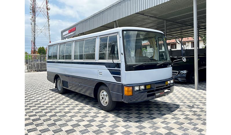 1993 Nissan Civilian Bus image-12