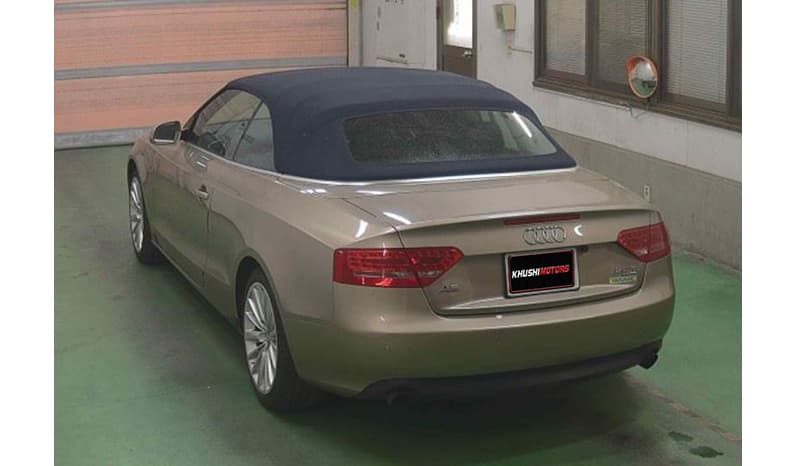 2011 Audi A5 2.0 TFSI Quatro image-4