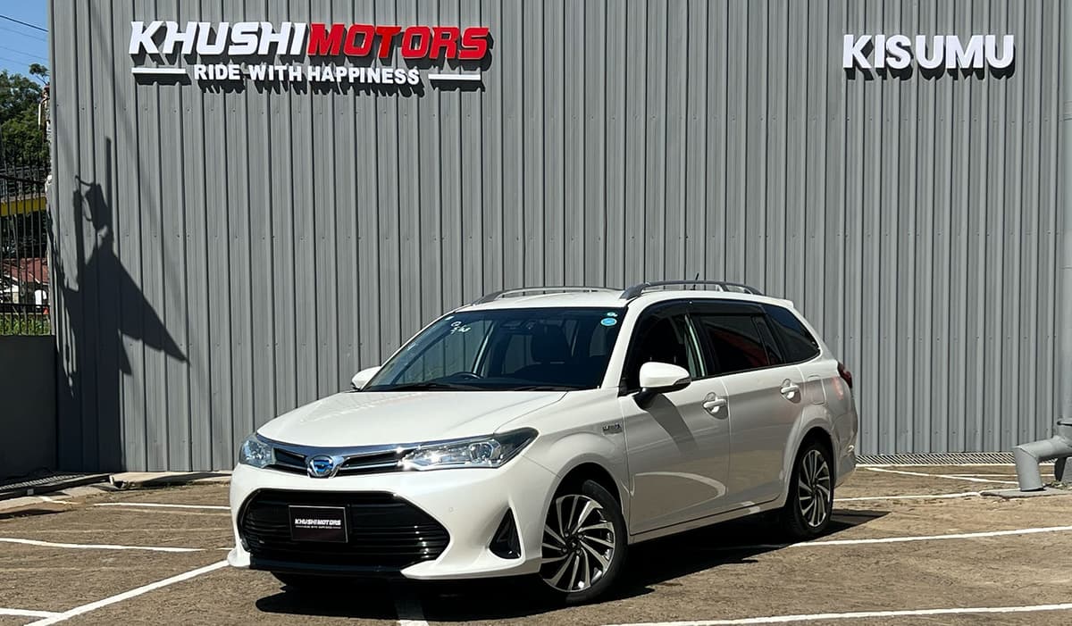 2018 Toyota Corolla Fielder Hybrid image-11
