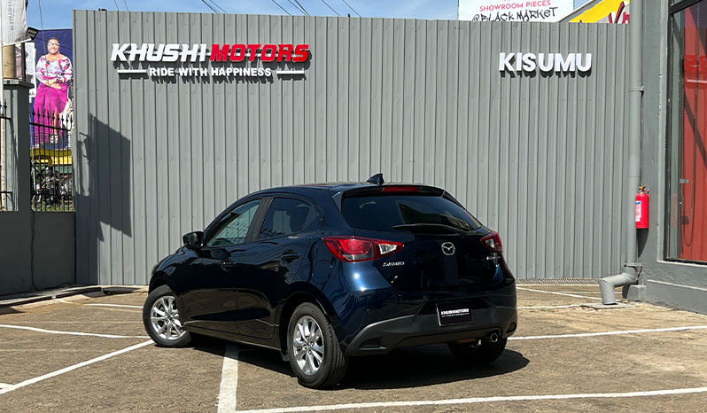 2018 Mazda Demio image-4