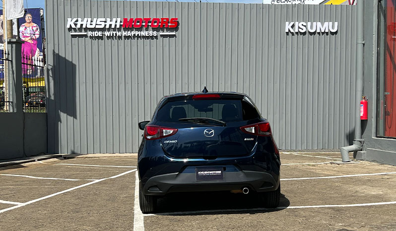 2018 Mazda Demio image-5