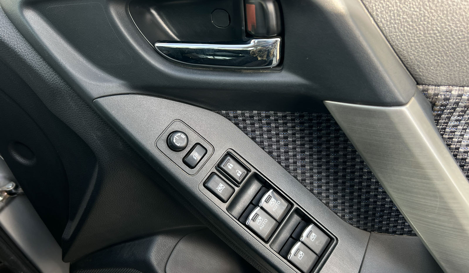 2018 Subaru Forester image-3