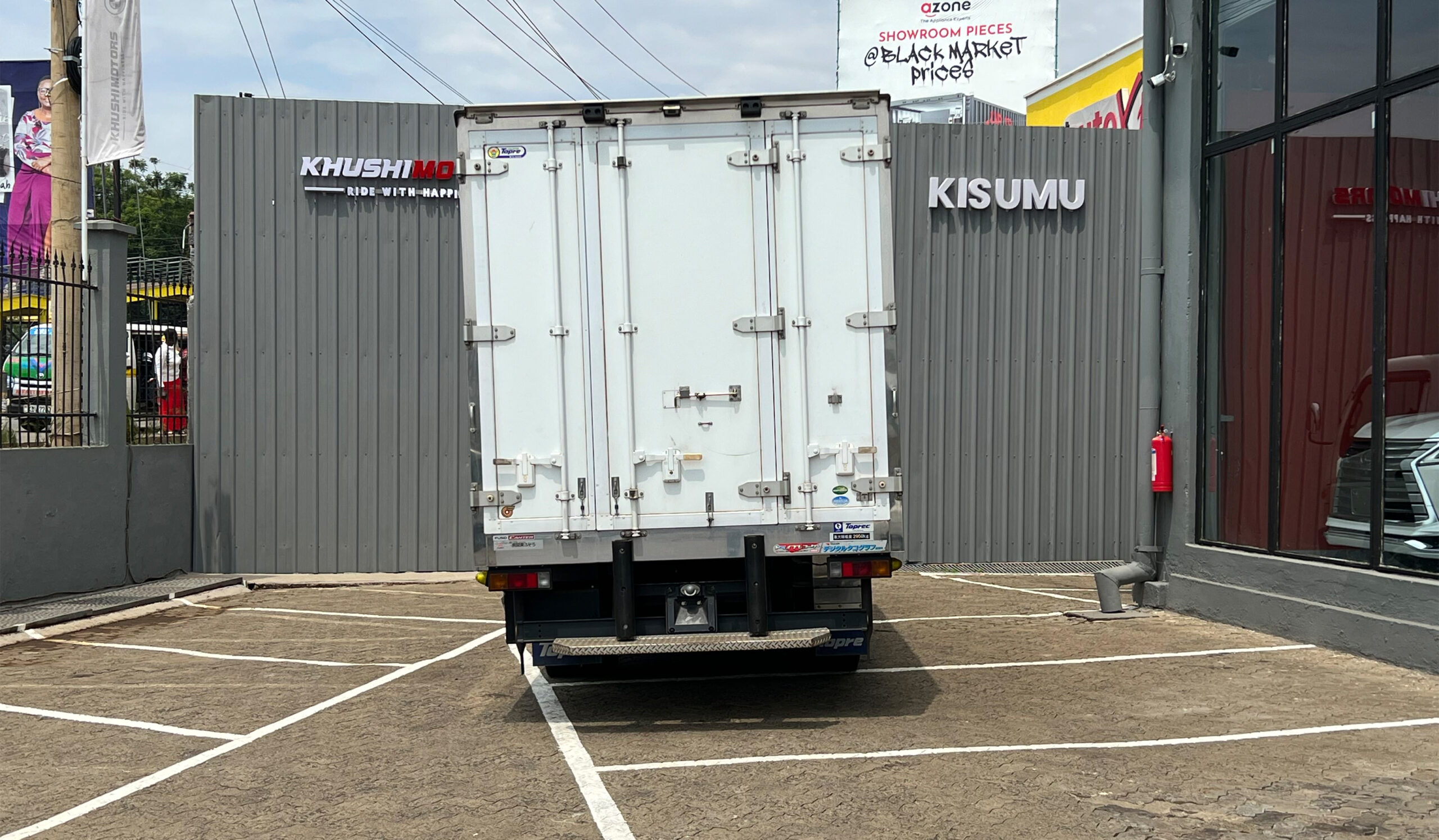2019 Mitsubishi Canter Refrigerator image-5
