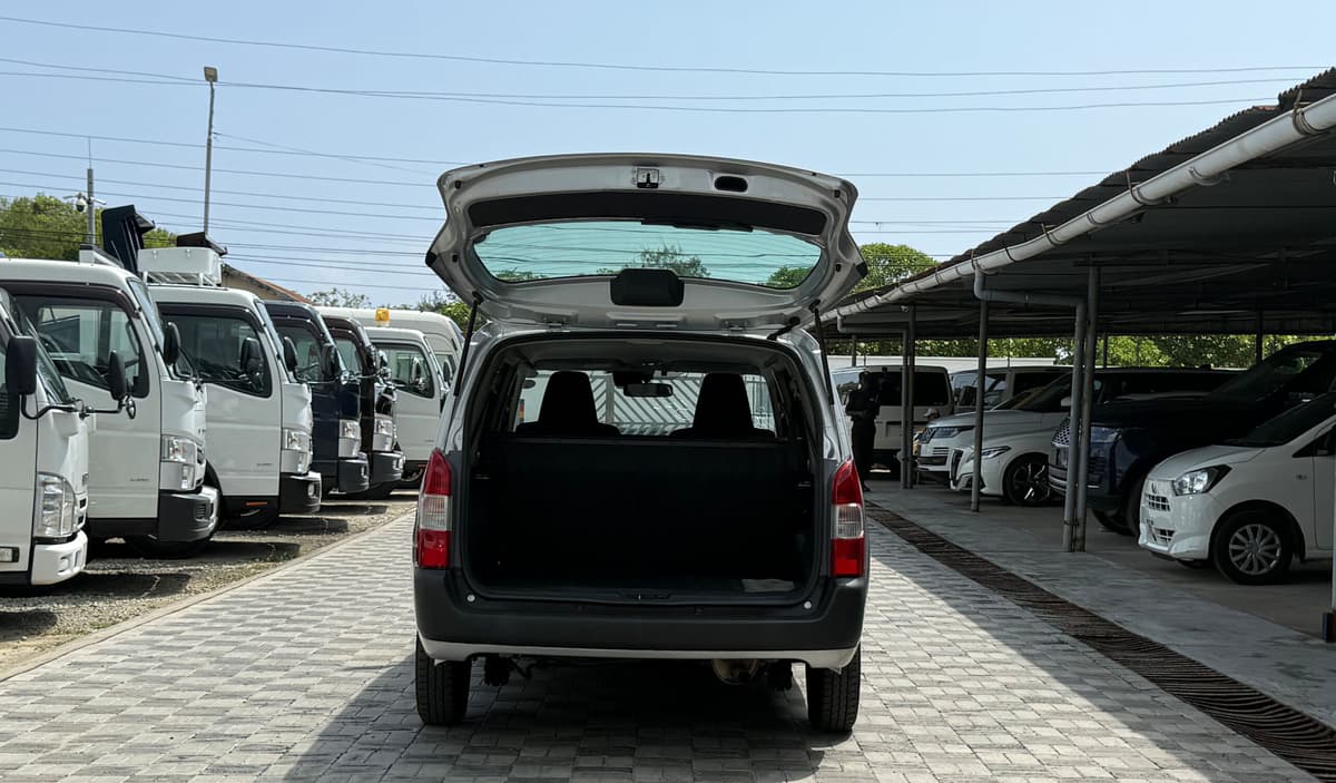 2019 Toyota Probox Hybrid DX Comfort image-20