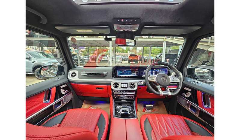 2018 Mercedes-AMG G-Class G63 image-9