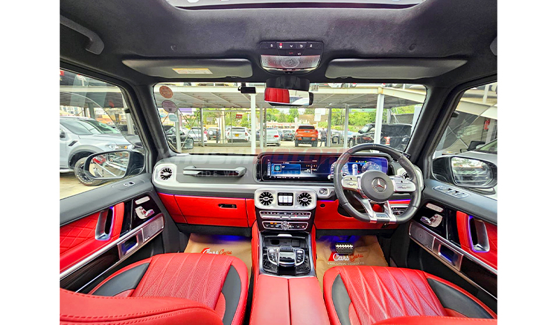 2018 Mercedes-AMG G-Class G63 image-23