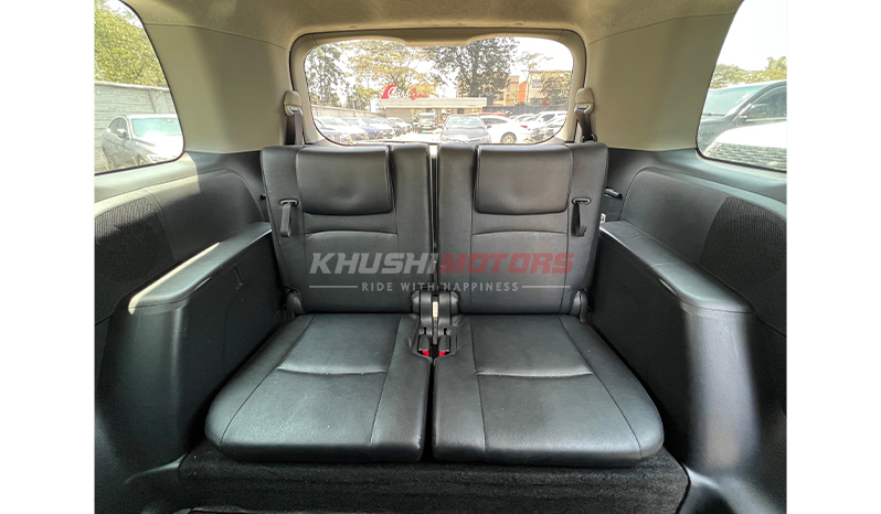 2017 Toyota Isis Platana image-12