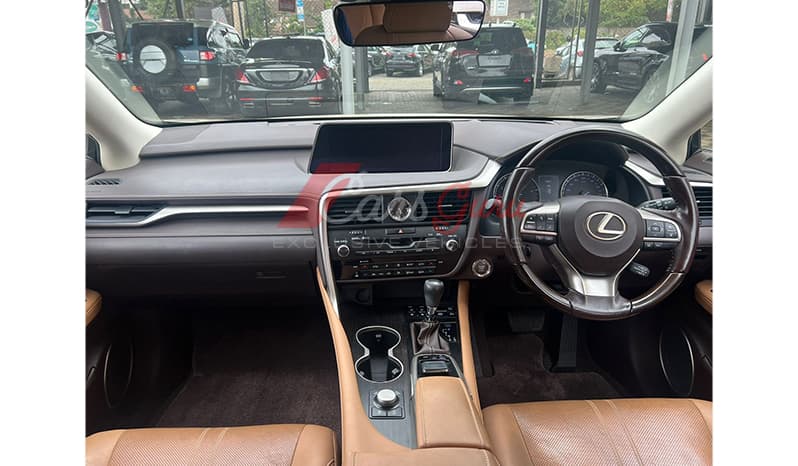 2016 Lexus RX RX200T image-9