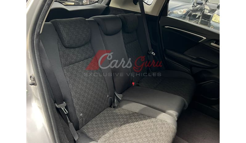 2016 Honda Fit GL Package image-7