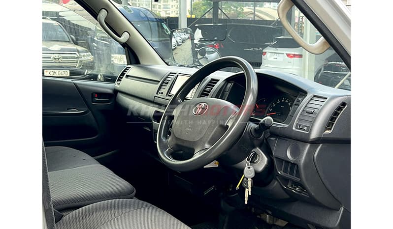 2016 Toyota Hiace Regius Long DX image-15