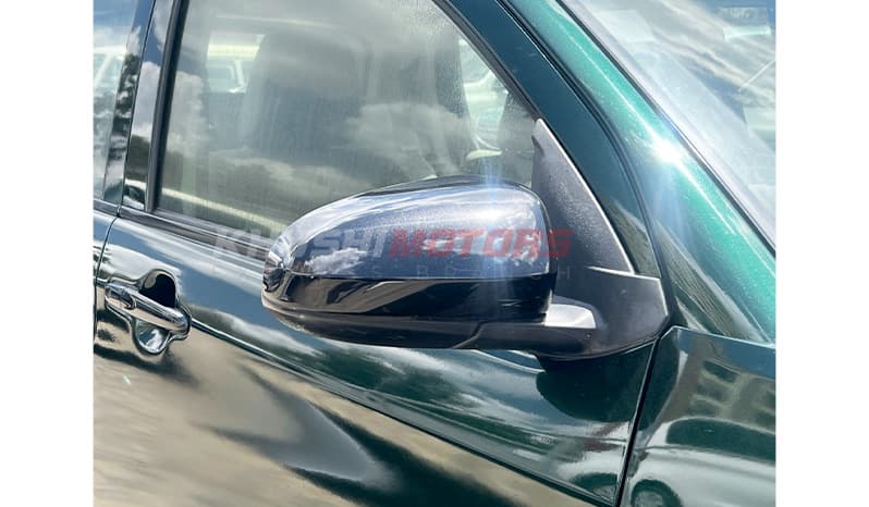 2016 Toyota Passo XS image-9