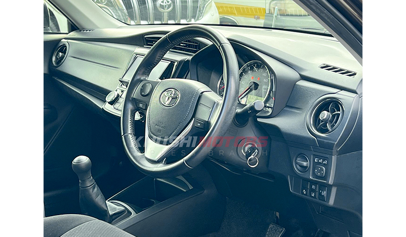 2016 Toyota Axio G image-6
