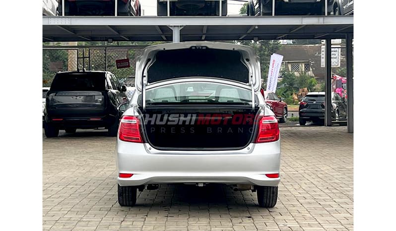 2016 Toyota Axio X image-6