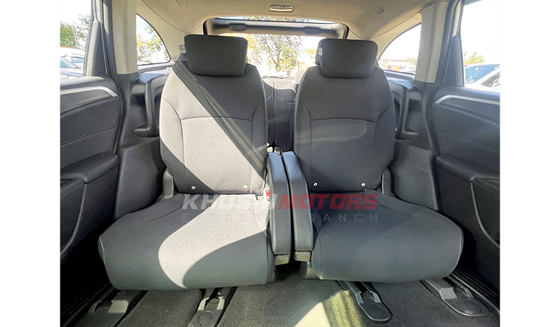2017 Honda Jade Hybrid image-3