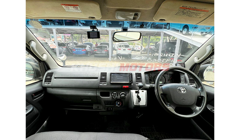 2016 Toyota Hiace GL Package DX image-13