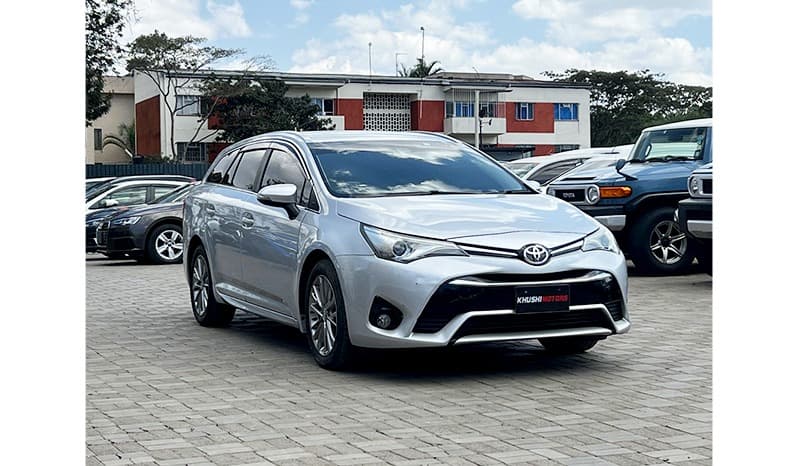 2017 Toyota Avensis Li image-8