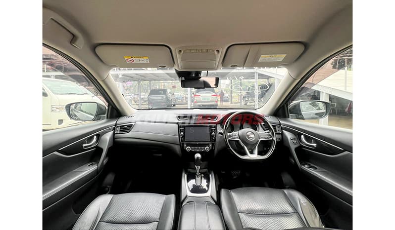 2017 Nissan Xtrail 20X image-8