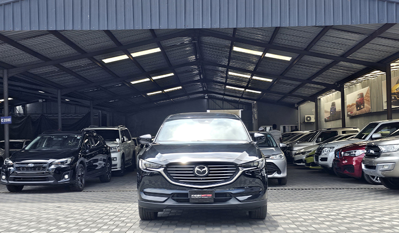 2018 Mazda Cx8 image-2