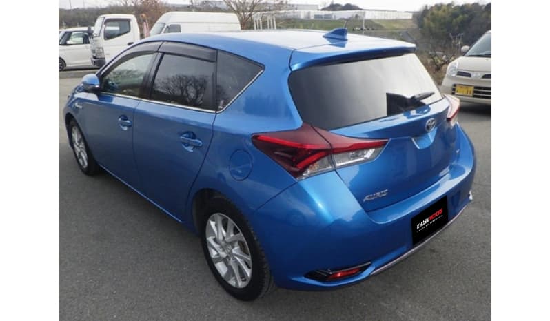 2018 Toyota Auris image-2