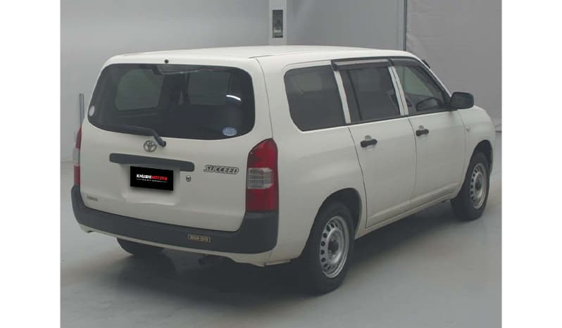 2018 Toyota Succeed image-3