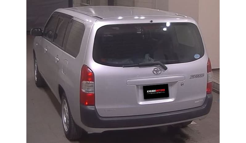 2018 Toyota Succeed image-2
