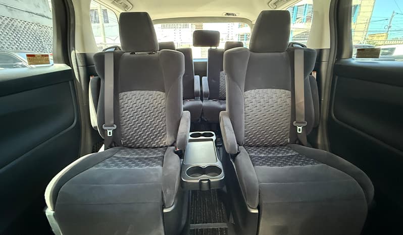2018 Toyota Alphard image-16