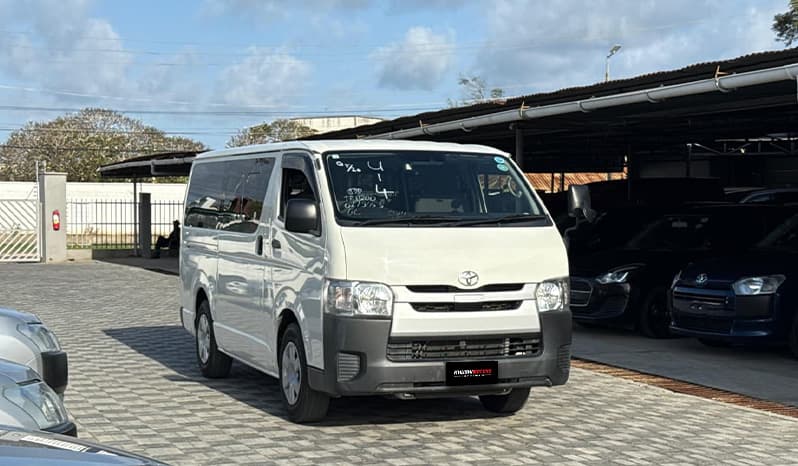 2018 Toyota Regius Van image-1