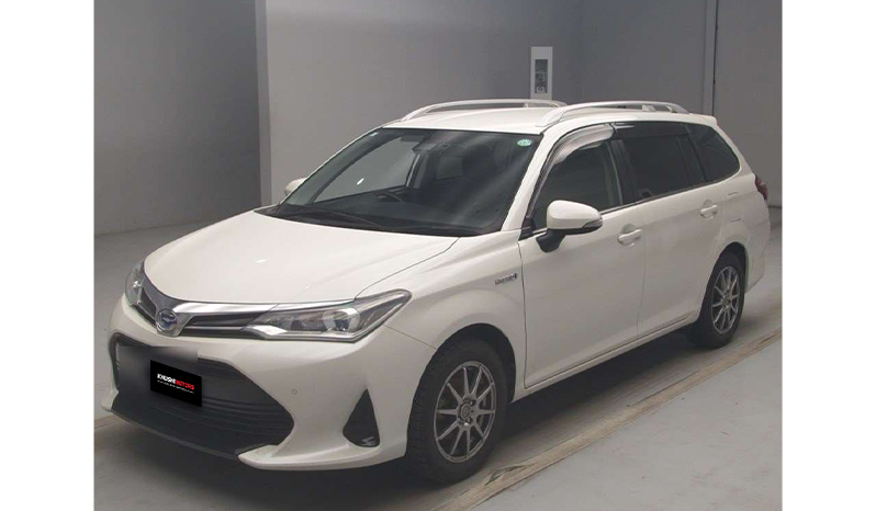 2019 Toyota Corolla Fielder image-3