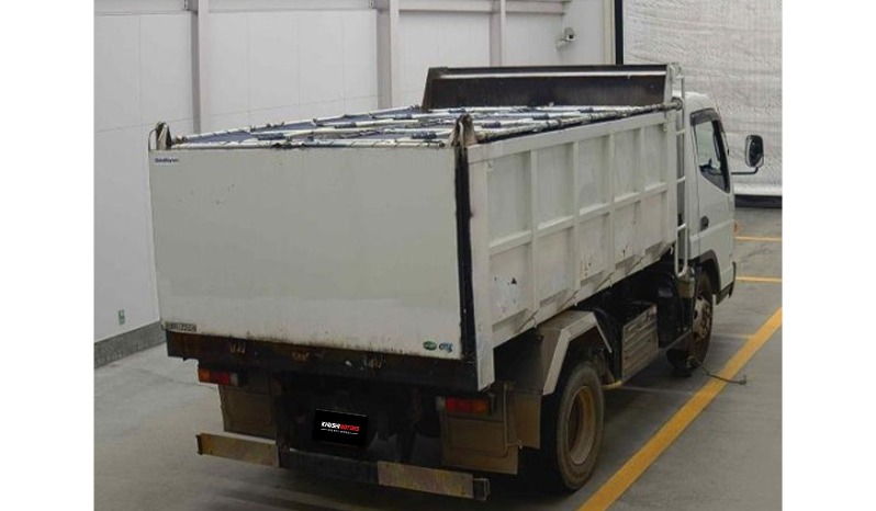 2018 Mitsubishi Canter 4 Ton image-3