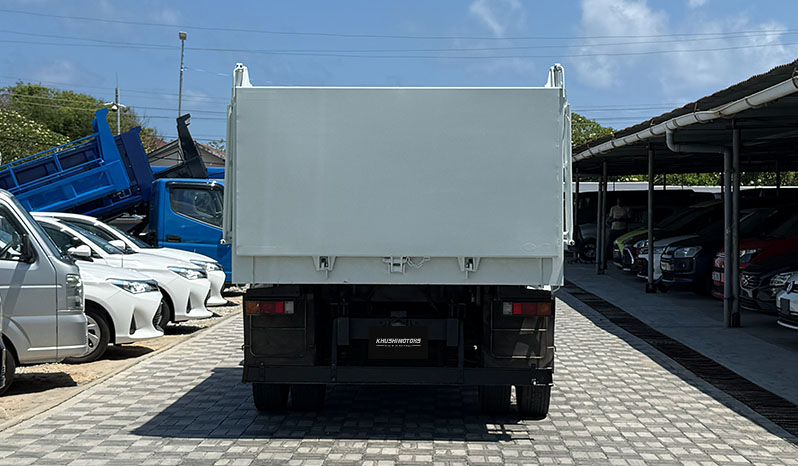 2018 Mitsubishi Canter 4 Ton image-10