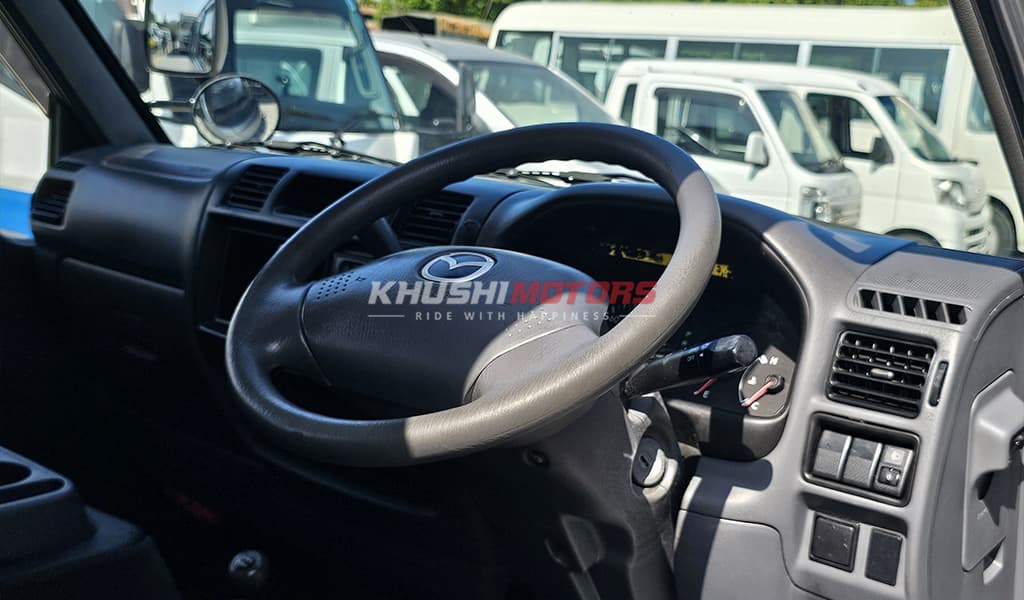 2017 Mazda Bongo 1 Ton image-7