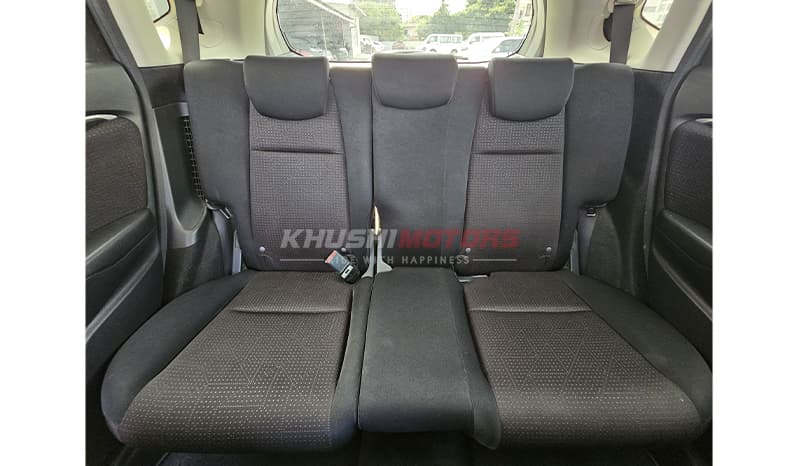 2017 Honda Fit Hybrid image-9