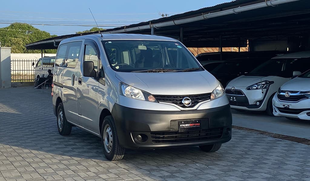 2017 Nissan NV200 Vanette image-13