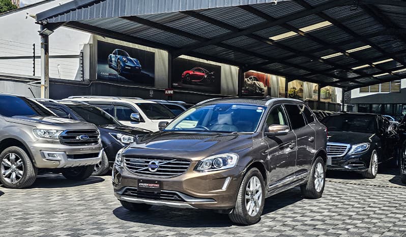 2017 Volvo XC60 image-3