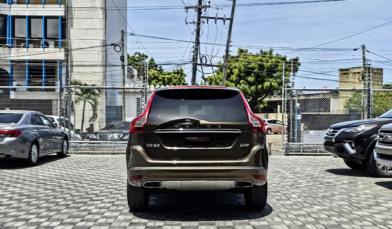 2017 Volvo XC60 image-5