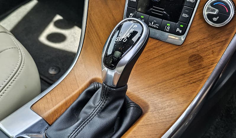 2017 Volvo XC60 image-14