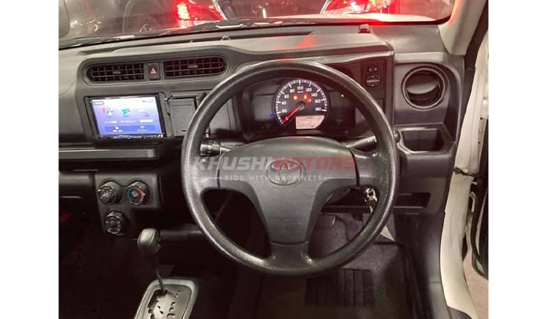 2018 Toyota Probox DX Comfort image-6
