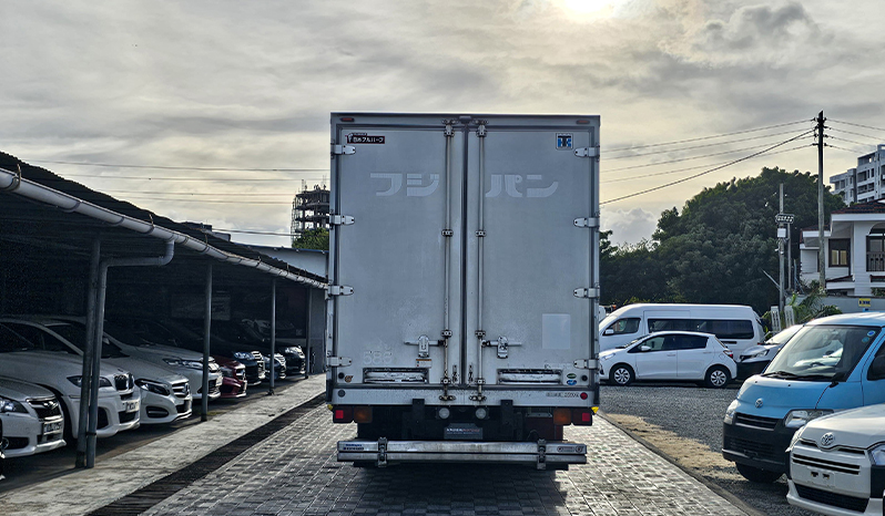 2019 Isuzu Forward 8 Ton image-14