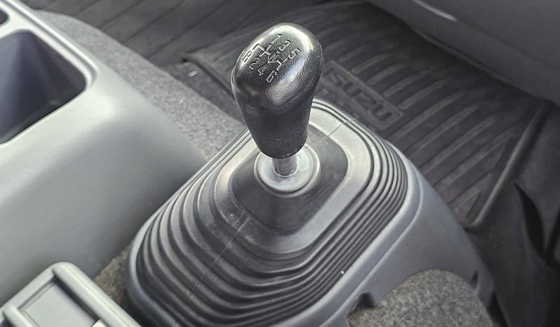 2019 Isuzu Forward 8 Ton image-18