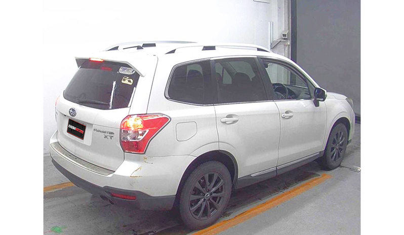 2013 Subaru Forester image-3