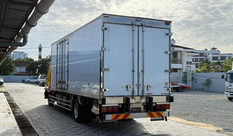 2018 Mitsubishi Fuso 7 Ton image-9