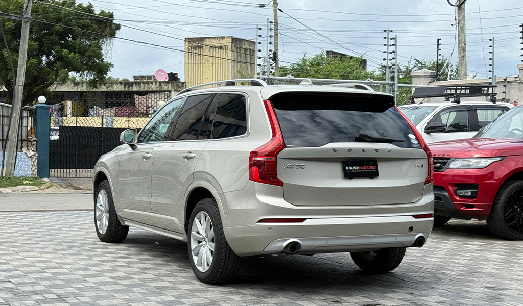 2018 Volvo XC90 image-8