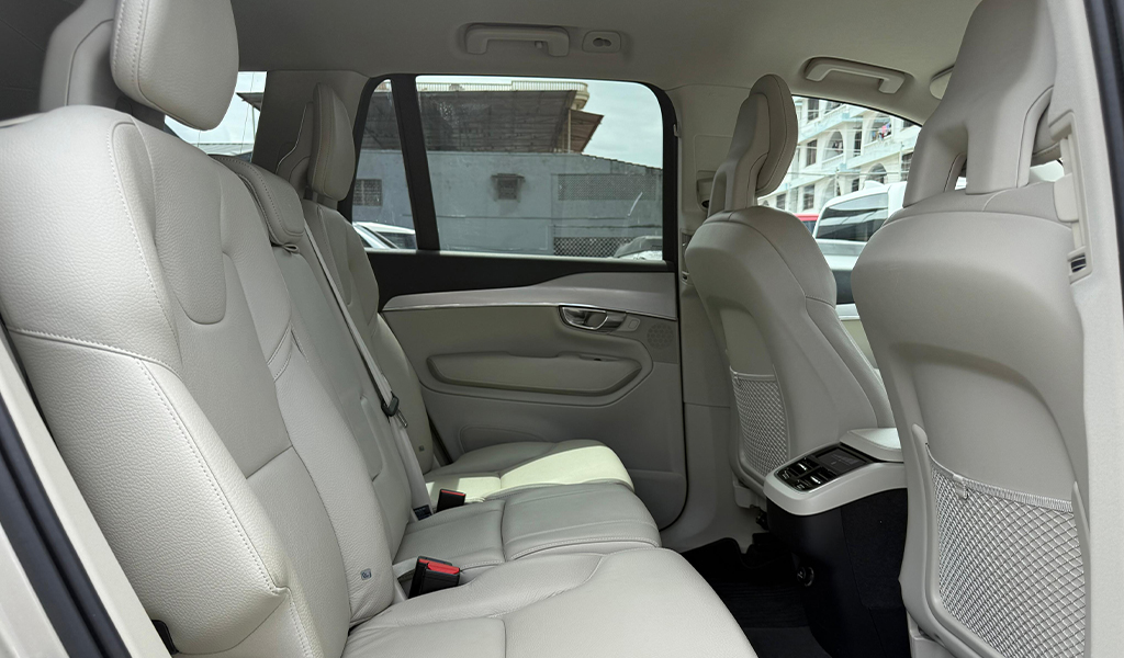 2018 Volvo XC90 image-16