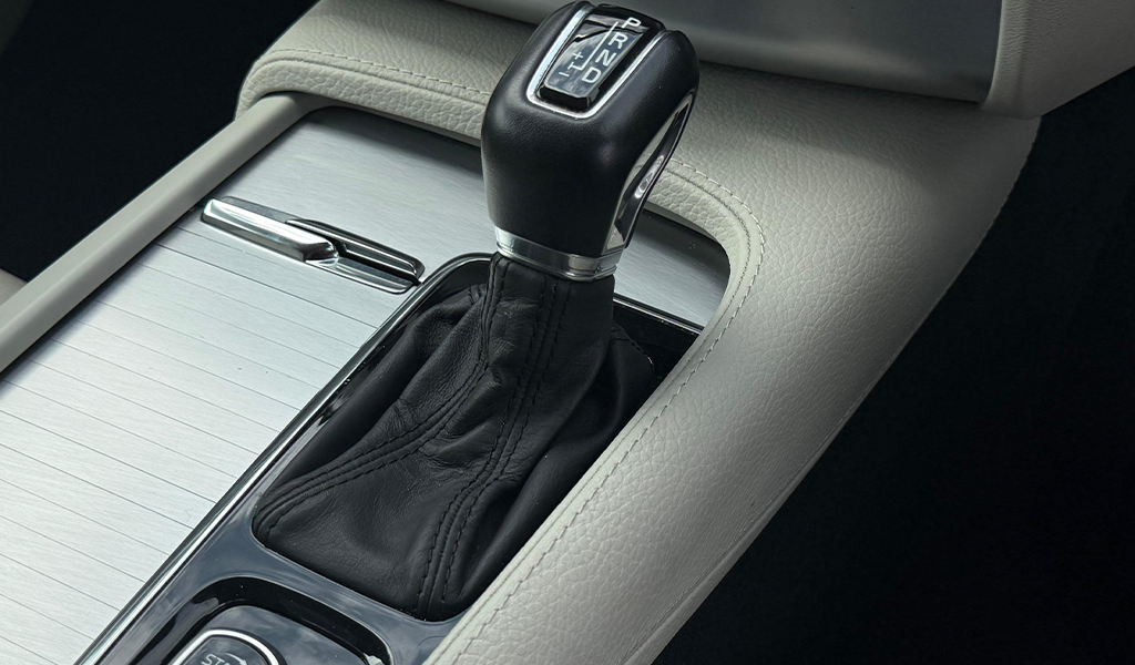 2018 Volvo XC90 image-17