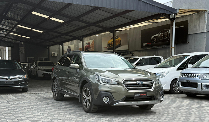 2018 Subaru Outback Limited image-1